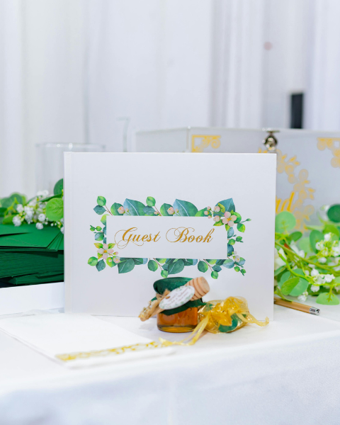 wedding guestbook alternatives